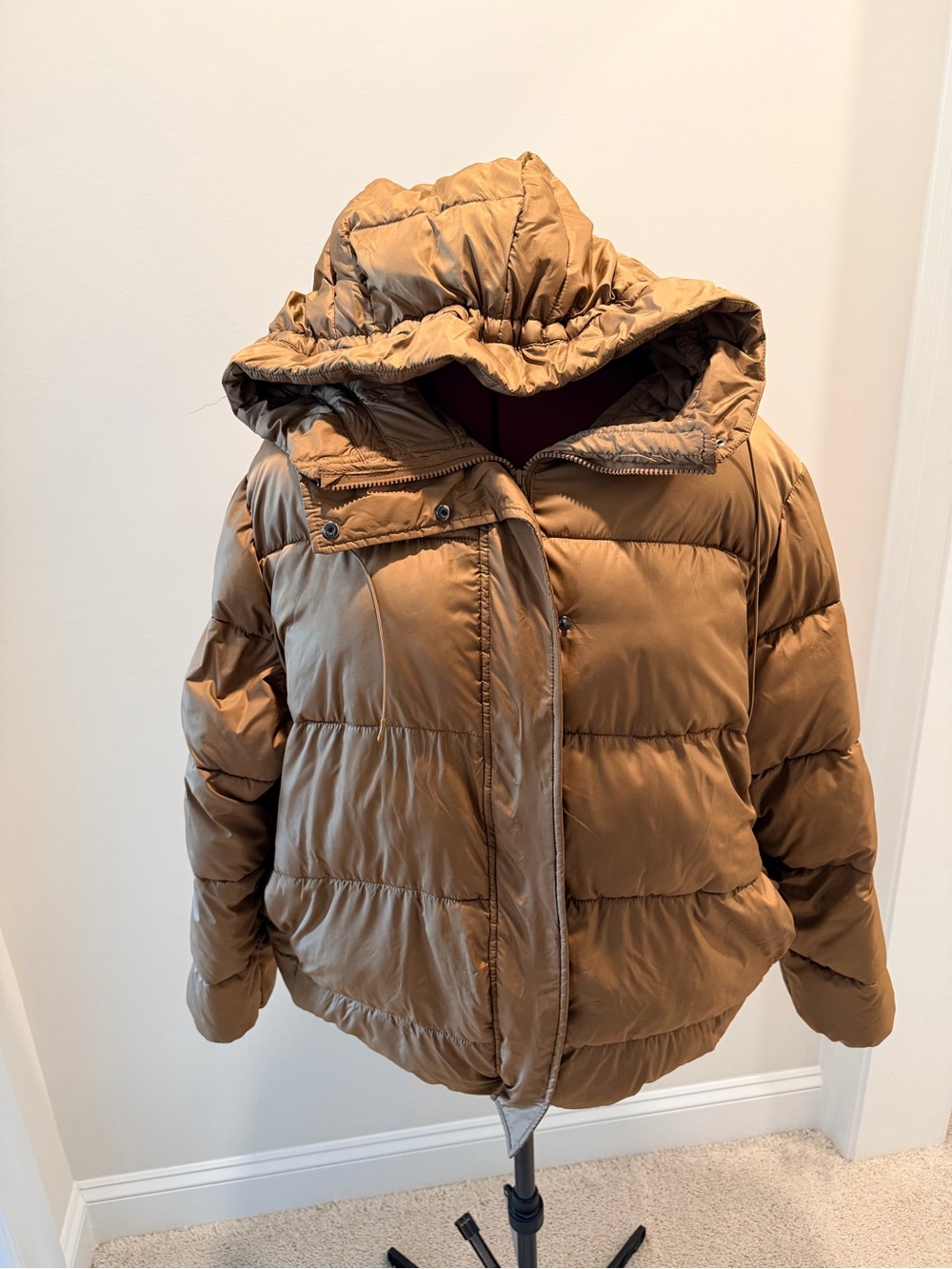 Zara Womens oversized Brown Puffer Jacket with Hood